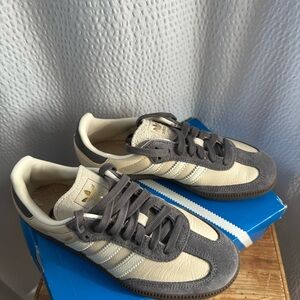 Adidas Samba OG W Beige and Charcoal Sneakers Size 6.5